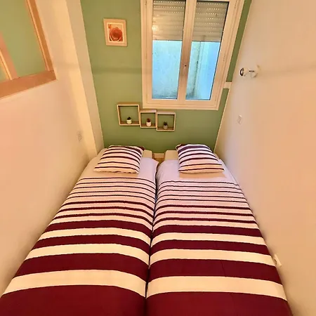 Ocean Apartment *